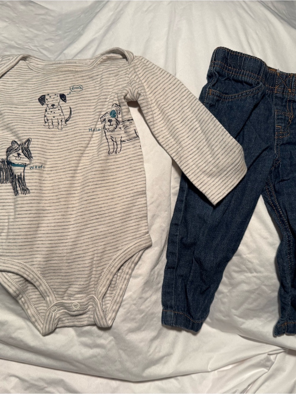 Baby Long-Sleeve One-Piece Bodysuit with Puppies - Cream & Navy and Denim Jeans